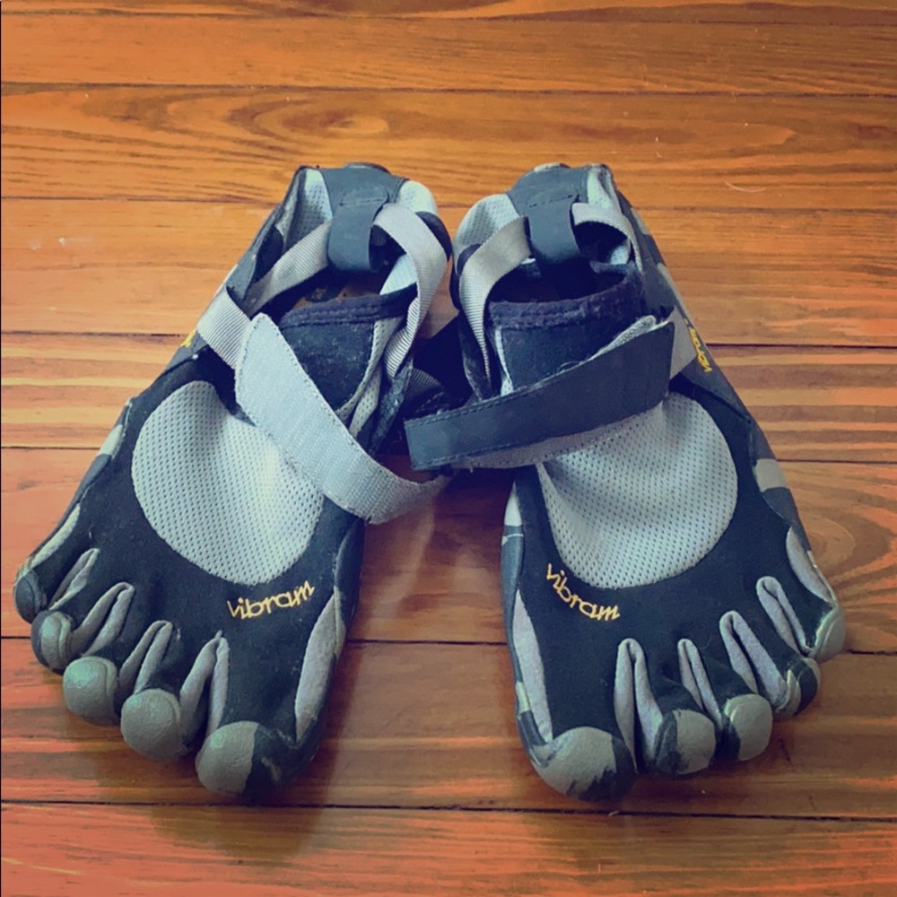 Vibram five finger shoes
